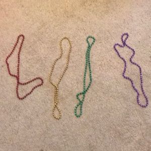 Kids party necklaces